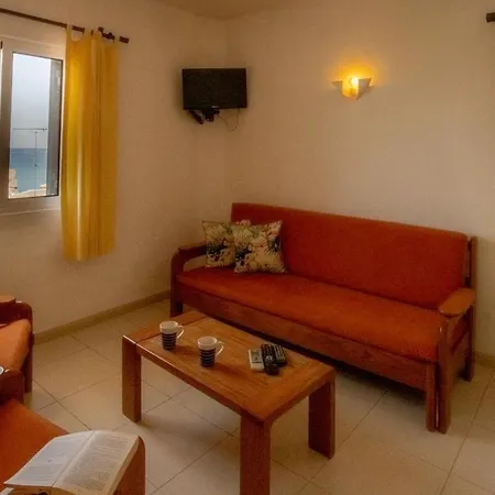 Da Oura - 100 M From The - By Bedzy 阿尔布费拉