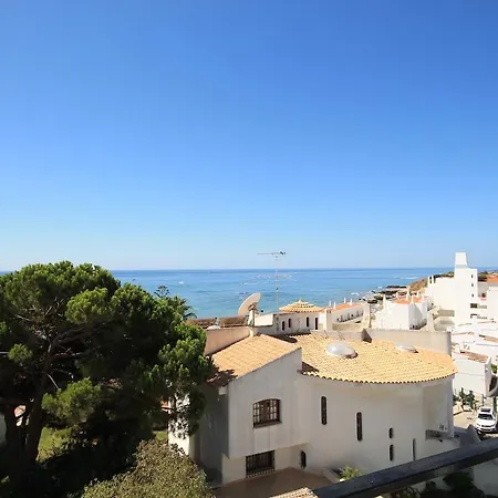 Apartment Da Oura - 100 M From The - By Bedzy *